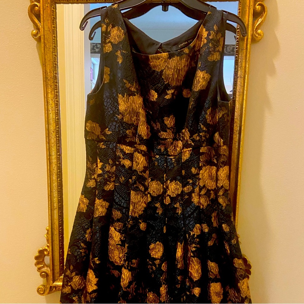 Cynthia Steffe Brocade Dress Sz 6 Excellent